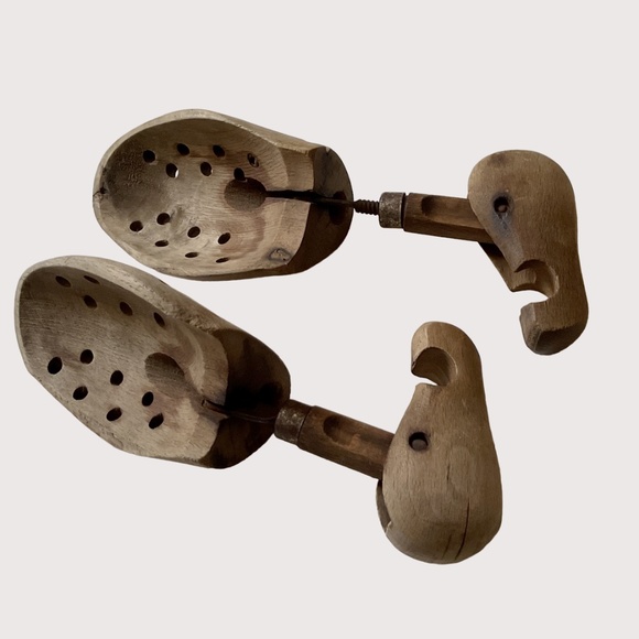 Vintage Wood Shoe Stretchers - Picture 7 of 12